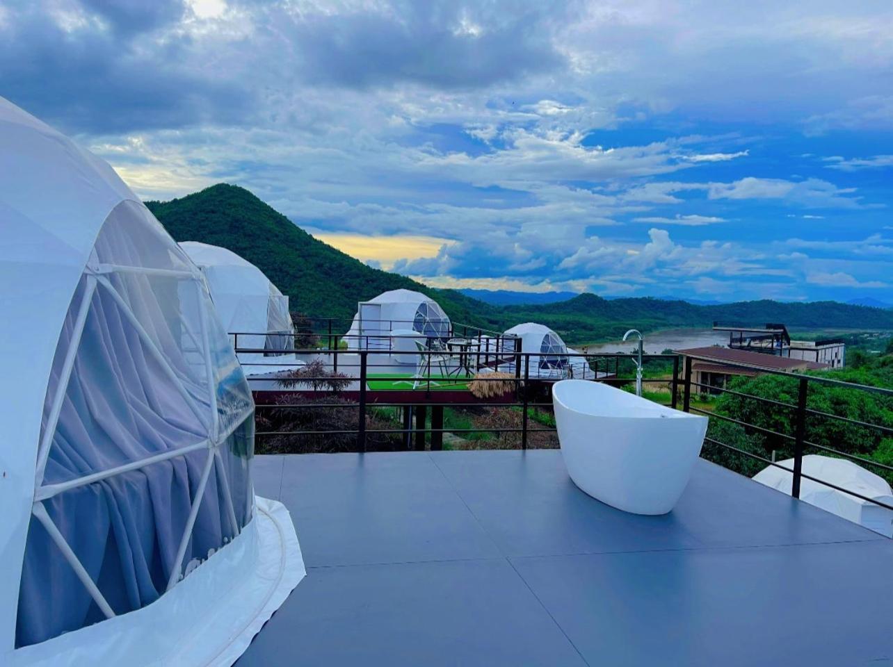 Hotel สกายเบย์ เชียงคาน Pha Baen Exterior foto